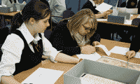Image shows students participating in a Study Skills workshop, Crown copyright: National Records of Scotland.